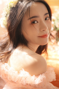 明星专题：黄璐